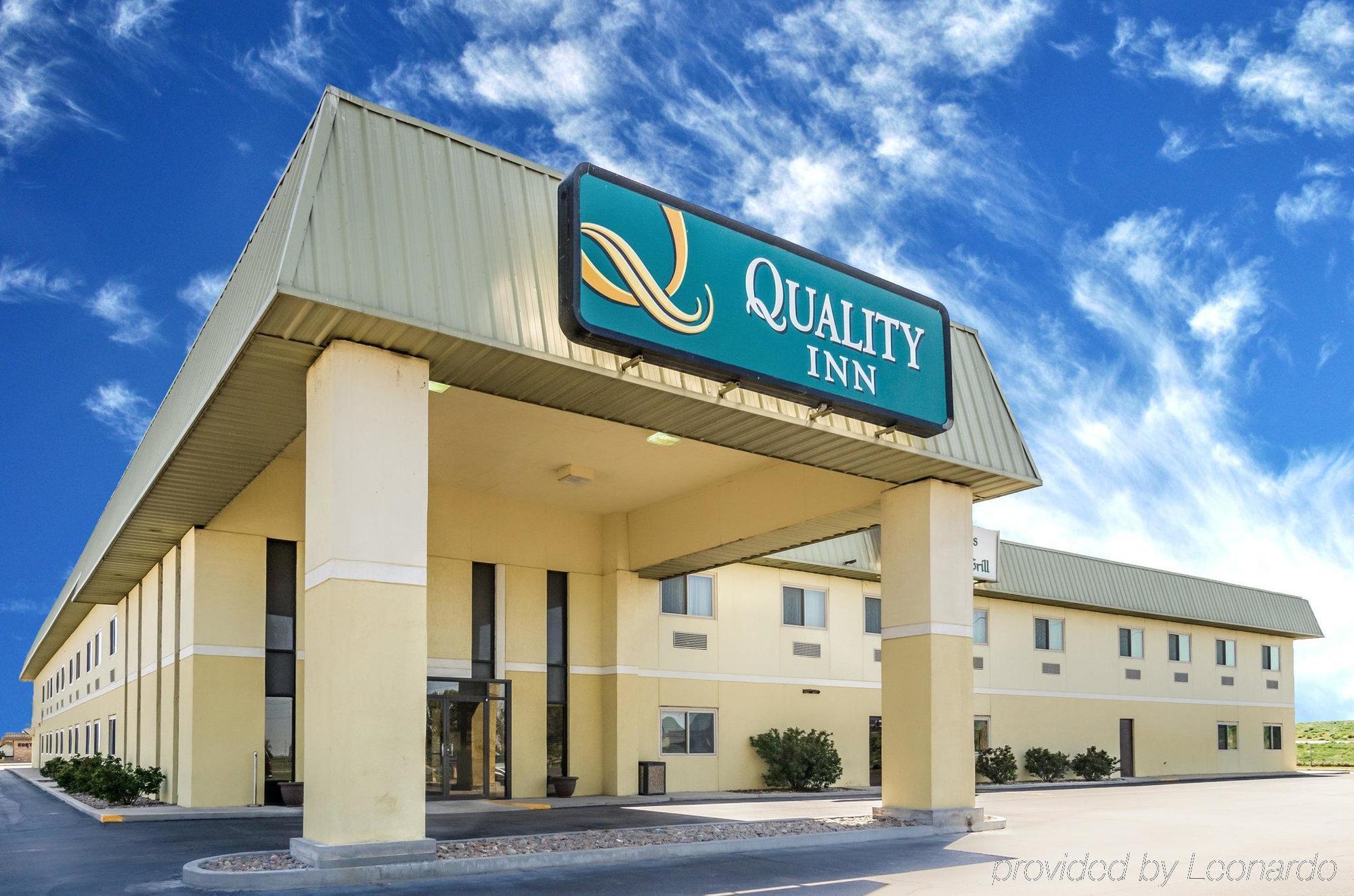 Rodeway Inn South Hutchinson ภายนอก รูปภาพ