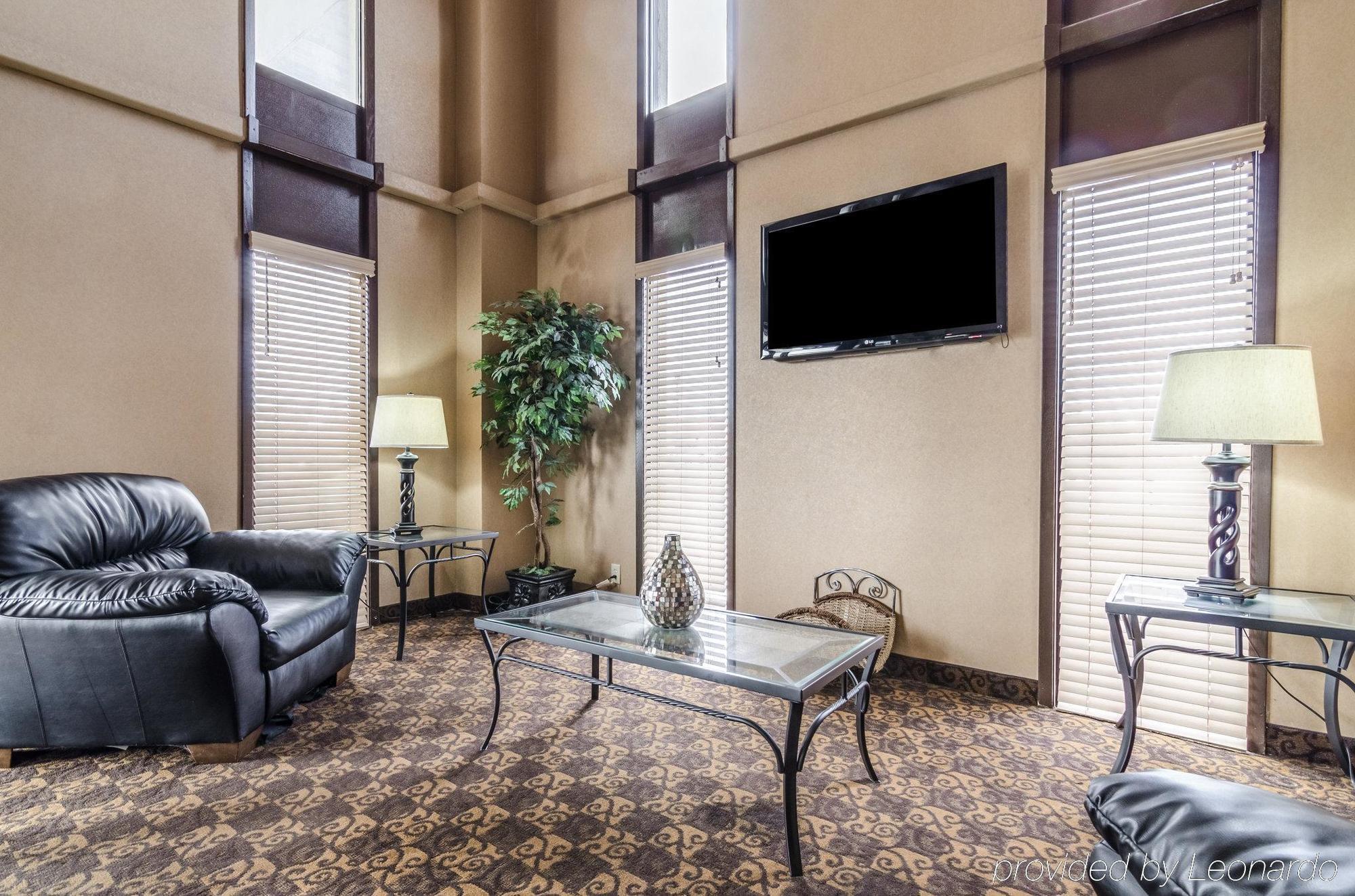 Rodeway Inn South Hutchinson ภายนอก รูปภาพ